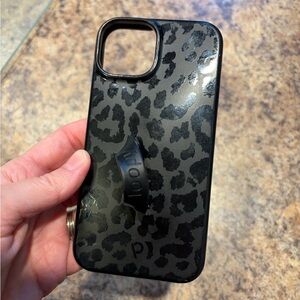 Leopard loopy case